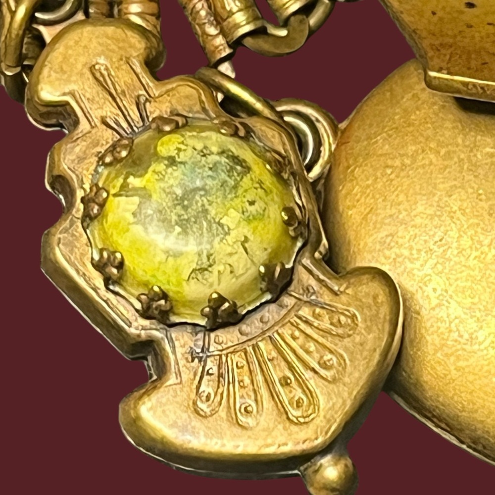 Vintage Brass Charm Bracelet with 13 Unique Charms - Picture 7 of 13